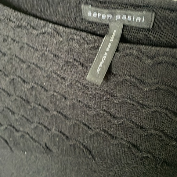 Sarah Pacini Long Black Tunic Sweater. - Picture 2 of 5